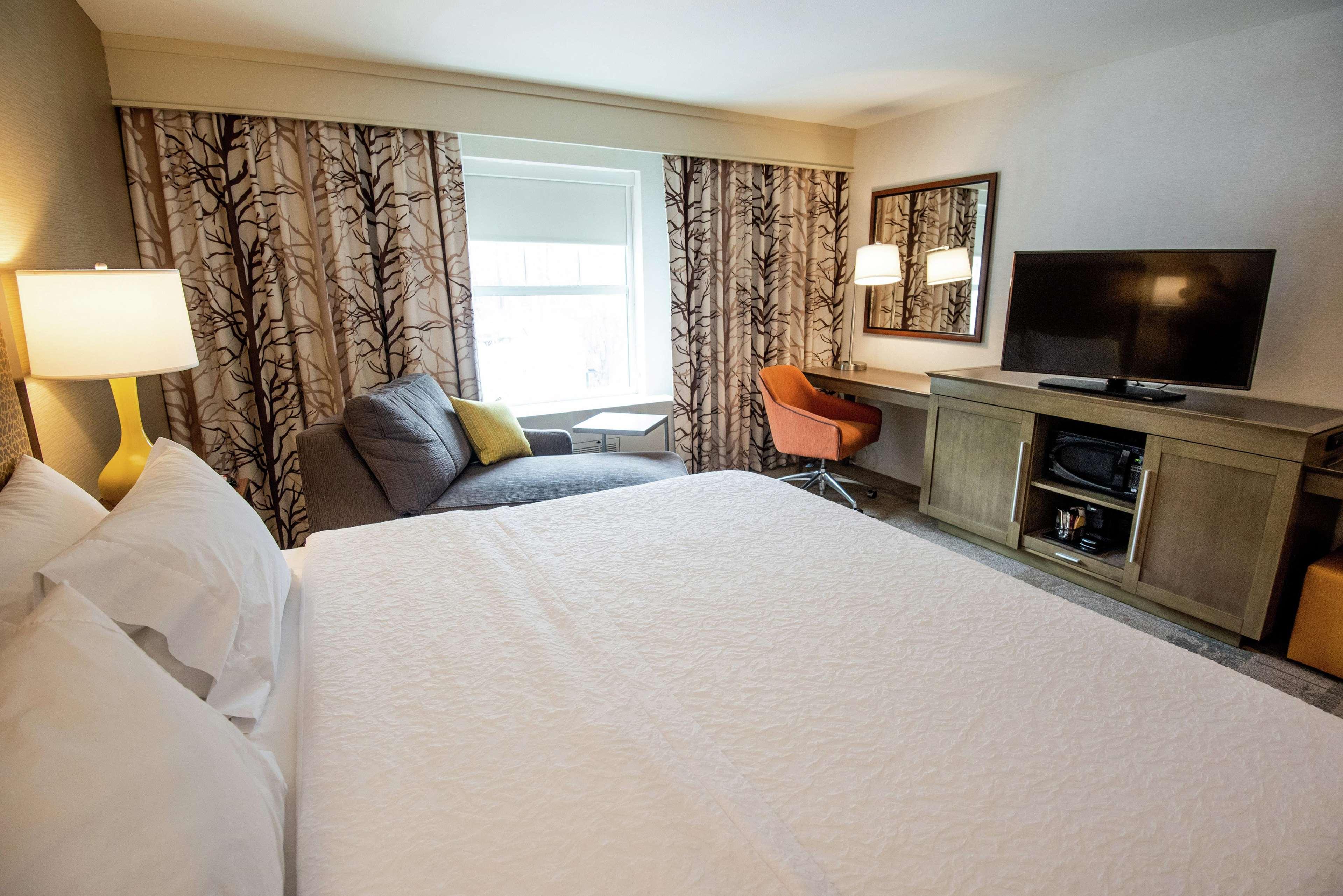 Hampton Inn & Suites Manchester, Vt מראה חיצוני תמונה