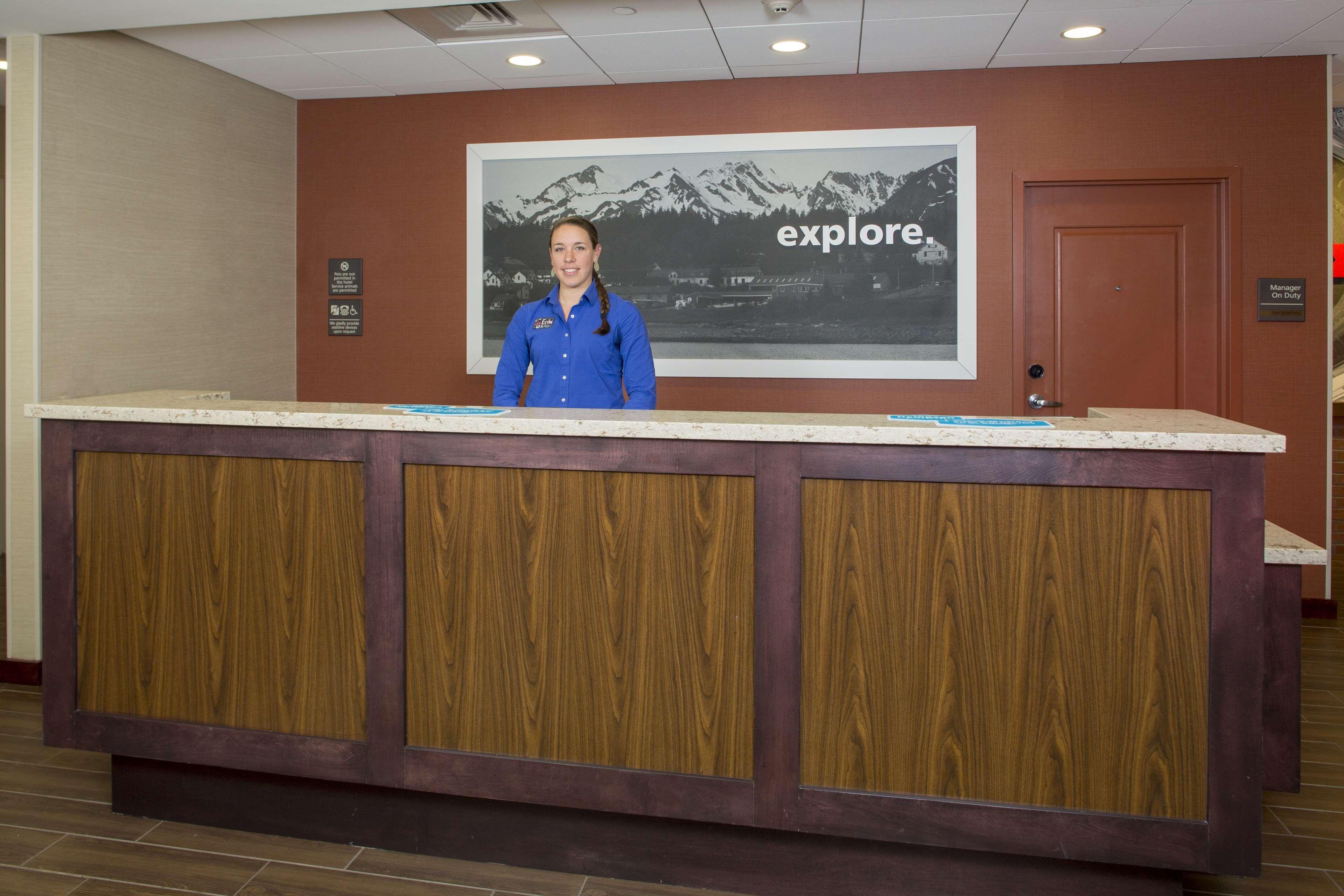 Hampton Inn & Suites Manchester, Vt מראה חיצוני תמונה