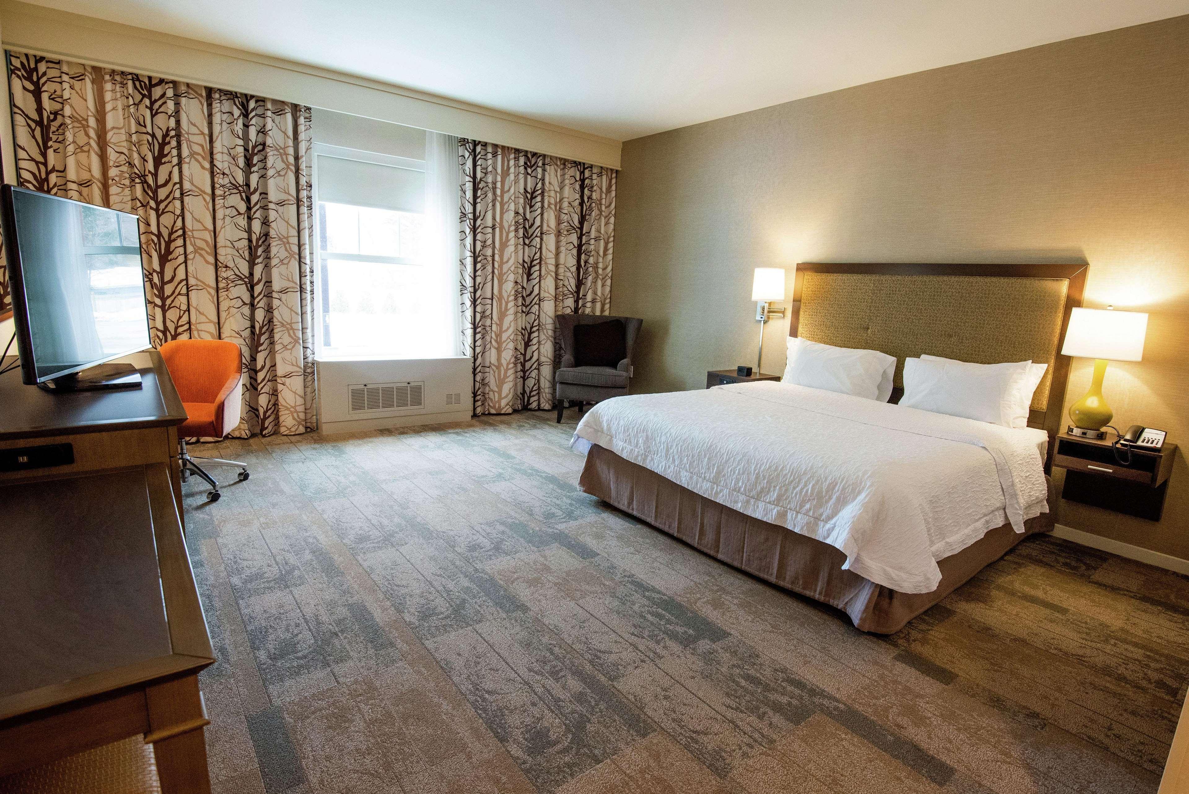 Hampton Inn & Suites Manchester, Vt מראה חיצוני תמונה