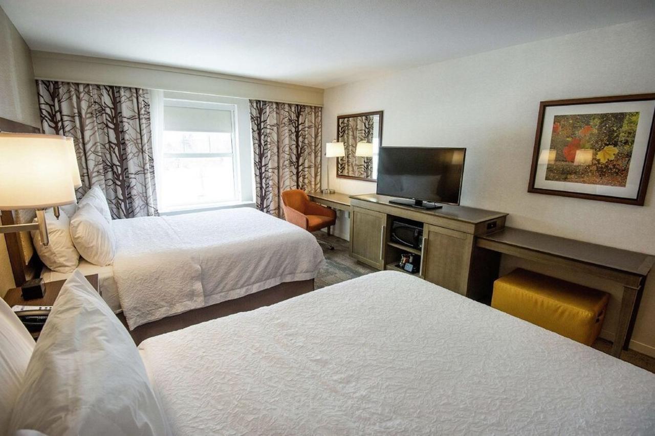 Hampton Inn & Suites Manchester, Vt מראה חיצוני תמונה