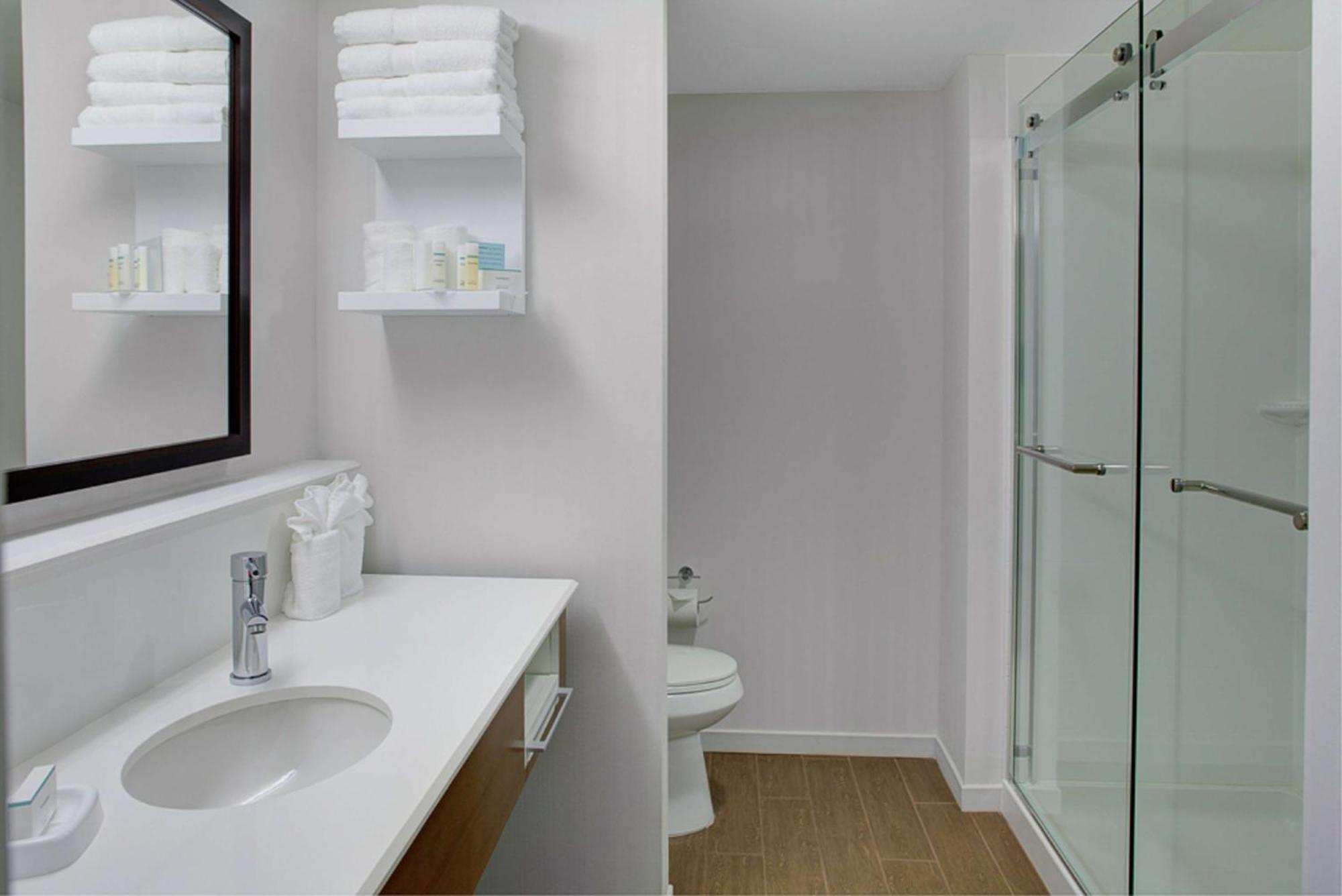 Hampton Inn & Suites Manchester, Vt מראה חיצוני תמונה